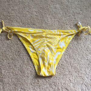 Yellow Volcom swim bottoms